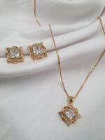 Conjunto Colar e Brincos Folheado a ouro 18k
