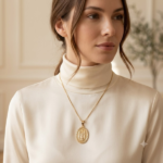 Colar com Medalha do Divino Pai Eterno Folheado a Ouro 18k. - Imagem 7