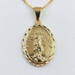 Colar com Medalha São Sebastião Folheado a Ouro 18k. - Imagem 3